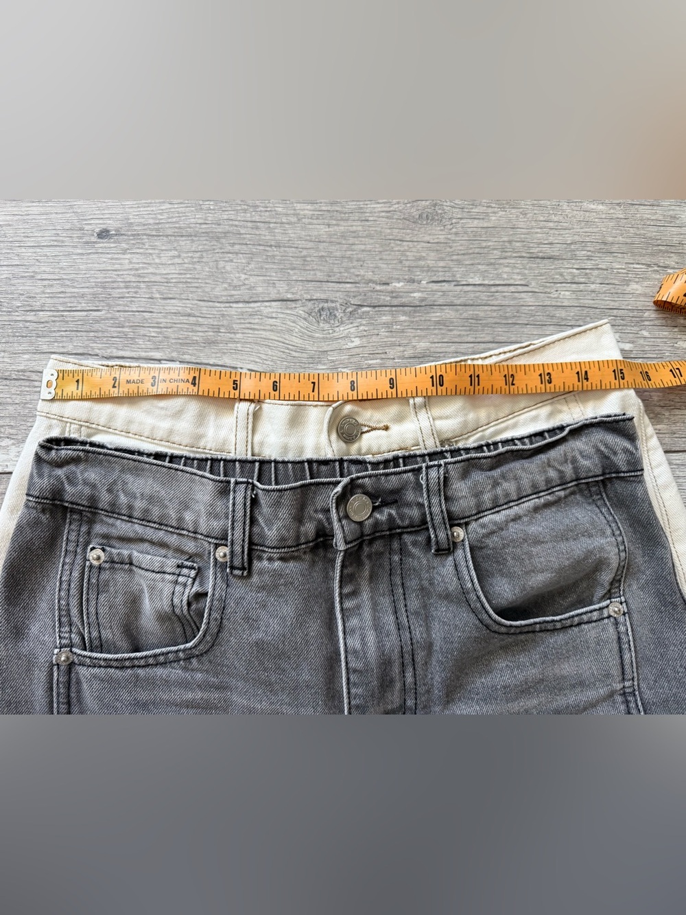 2 Pairs!!! Böhme Women’s High-Rise Gray and Cream Barrel Jeans